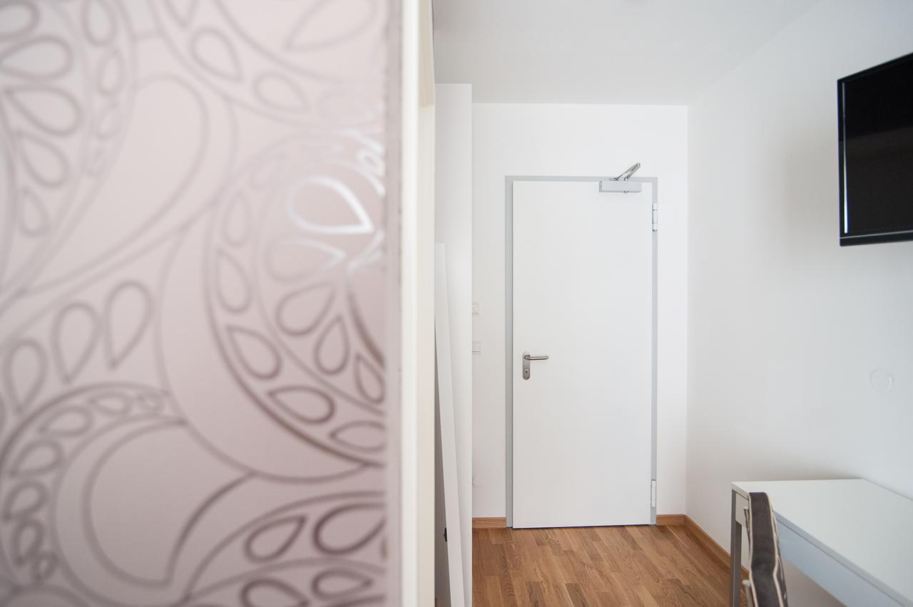 Hotel Apartment Am Arbach Eningen unter Achalm Room photo
